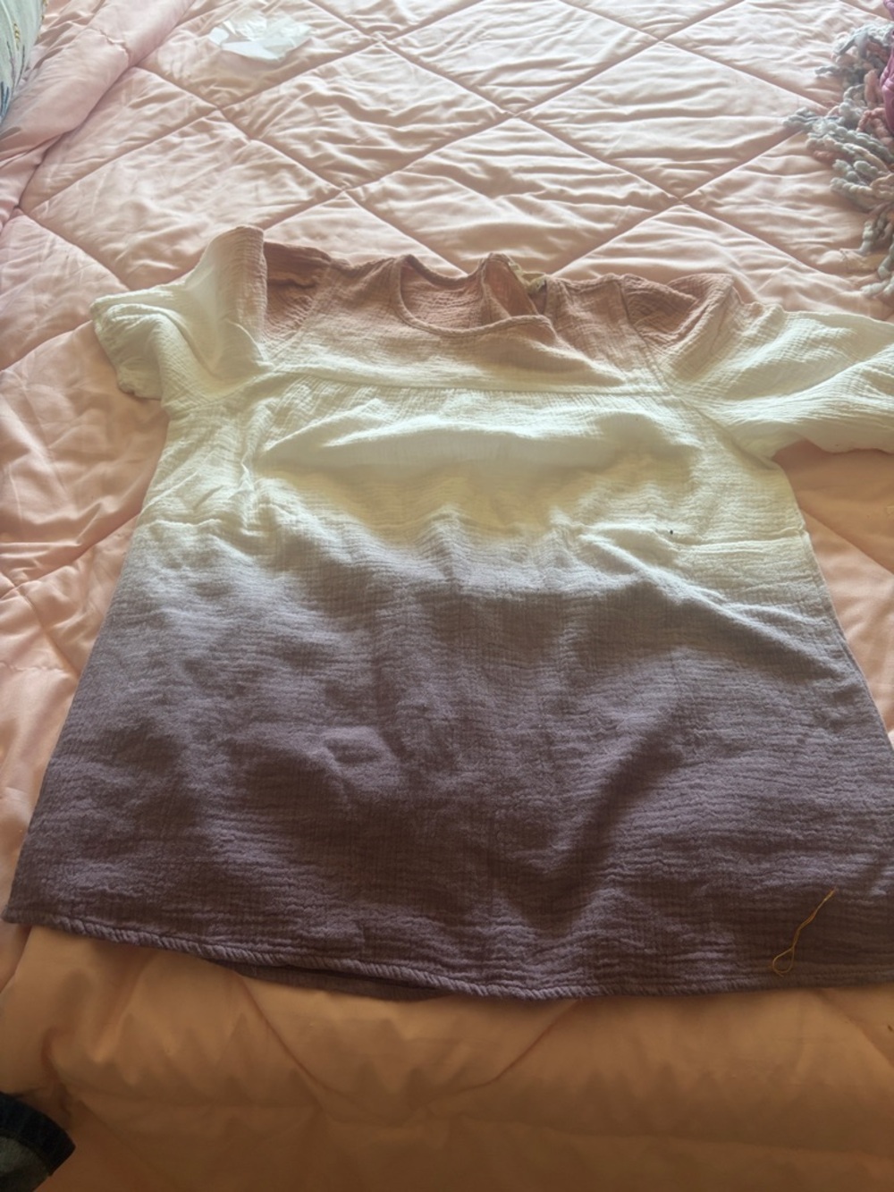 Hem & Thread Gradient Short-Sleeve Knit Tee in Cream, Pink & Purple